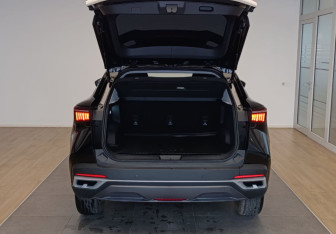 Подержанный автомобиль Omoda C5 2024 года (7 фото)