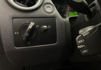 Подержанный автомобиль Ford Fusion 2007 года (13 фото)