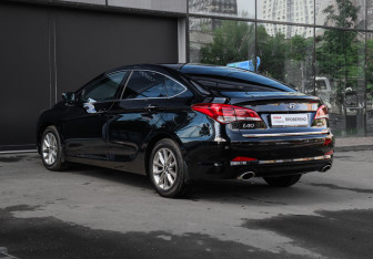 Подержанный автомобиль Hyundai i40 Sedan 2016 года (6 фото)