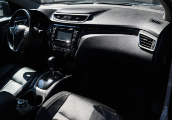 Подержанный автомобиль Nissan Qashqai 2014 года (7 фото)