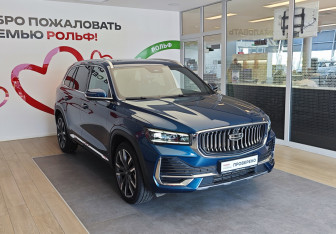 Подержанный автомобиль Geely Monjaro 2023 года (3 фото)