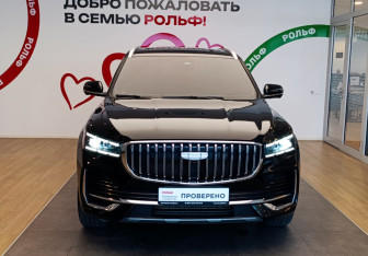 Подержанный автомобиль Geely Monjaro 2025 года (3 фото)