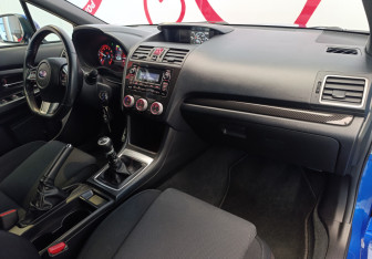 Подержанный автомобиль Subaru WRX 2014 года (7 фото)