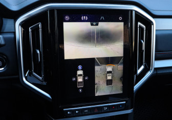 Подержанный автомобиль JAC T9 2024 года (22 фото)