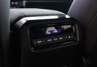 Новый Toyota Land Cruiser Prado 2025 (34 фото)