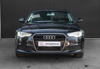 Подержанный автомобиль Audi A6 Sedan 2011 года (2 фото)