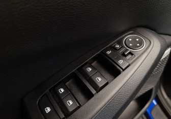 Подержанный автомобиль Kia Seltos 2021 года (15 фото)