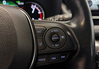 Подержанный автомобиль Toyota RAV4 2019 года (19 фото)