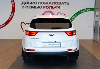 Подержанный автомобиль Kia Sportage 2018 года (5 фото)
