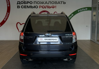 Подержанный автомобиль Subaru Forester Suv 2012 года (5 фото)