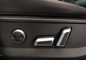 Подержанный автомобиль Haval Dargo 2023 года (18 фото)