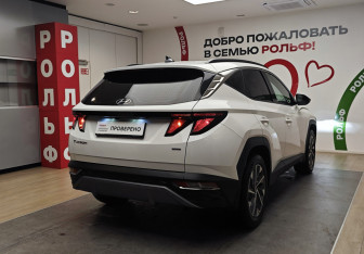 Подержанный автомобиль Hyundai Tucson 2022 года (4 фото)