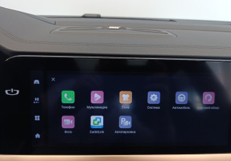 Подержанный автомобиль Geely Monjaro 2023 года (28 фото)