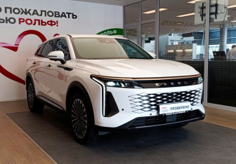 Подержанный автомобиль Exeed RX 2023 года (3 фото)