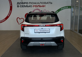 Подержанный автомобиль Kia Seltos 2024 года (5 фото)