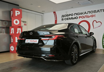 Новый Toyota Camry Sedan 2026 (6 фото)
