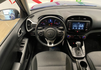 Подержанный автомобиль Kia Soul 2020 года (10 фото)