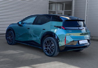 Подержанный автомобиль Zeekr X 2023 года (7 фото)