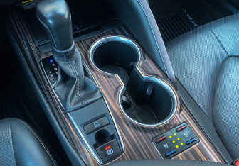 Подержанный автомобиль Toyota Camry Sedan 2019 года (20 фото)