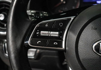 Подержанный автомобиль Kia Cerato Sedan 2020 года (21 фото)