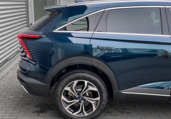 Подержанный автомобиль Haval F7 2025 года (7 фото)