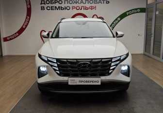 Подержанный автомобиль Hyundai Tucson 2022 года (2 фото)