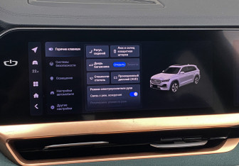Подержанный автомобиль Geely Monjaro 2023 года (28 фото)
