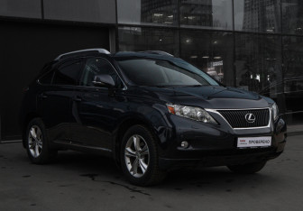Подержанный автомобиль Lexus RX 2011 года (3 фото)