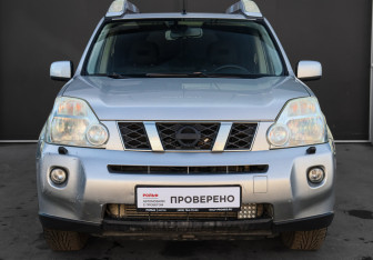 Подержанный автомобиль Nissan X-Trail 2008 года (2 фото)