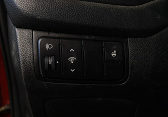 Подержанный автомобиль Kia Ceed Hatchback 2016 года (14 фото)
