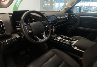 Подержанный автомобиль Haval Dargo 2023 года (16 фото)