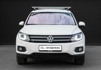 Подержанный автомобиль Volkswagen Tiguan 2013 года (2 фото)