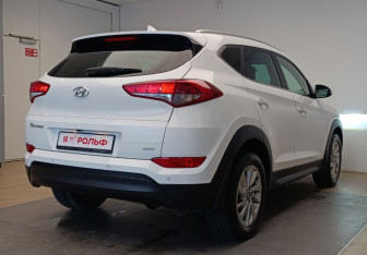 Подержанный автомобиль Hyundai Tucson 2017 года (4 фото)