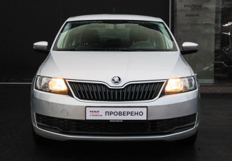 Подержанный автомобиль Skoda Rapid Liftback 2019 года (2 фото)