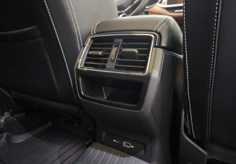 Подержанный автомобиль Skoda Kodiaq 2023 года (19 фото)