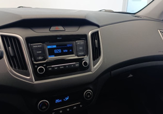 Подержанный автомобиль Hyundai Creta 2020 года (21 фото)