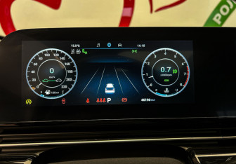 Подержанный автомобиль Omoda C5 2023 года (18 фото)