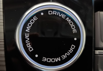 Подержанный автомобиль Belgee X70 2024 года (22 фото)