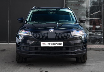 Подержанный автомобиль Skoda Karoq 2020 года (2 фото)