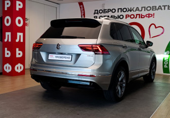 Подержанный автомобиль Volkswagen Tiguan 2018 года (4 фото)