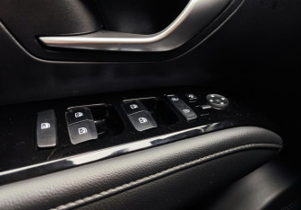 Подержанный автомобиль Hyundai Tucson 2022 года (13 фото)