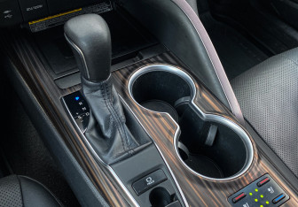 Подержанный автомобиль Toyota Camry Sedan 2018 года (21 фото)