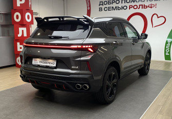 Подержанный автомобиль Geely Coolray 2023 года (4 фото)