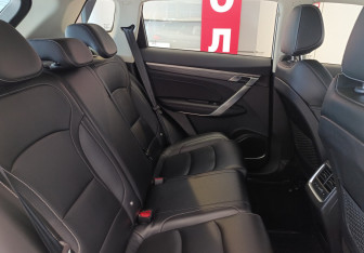 Подержанный автомобиль Belgee X70 2024 года (8 фото)