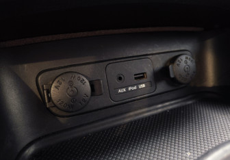 Подержанный автомобиль Kia Sportage 2013 года (17 фото)