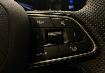 Подержанный автомобиль Geely Coolray 2023 года (22 фото)