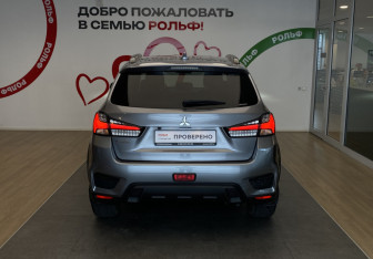 Подержанный автомобиль Mitsubishi ASX 2021 года (5 фото)