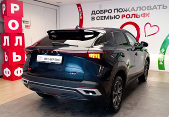 Подержанный автомобиль Omoda C5 2024 года (4 фото)