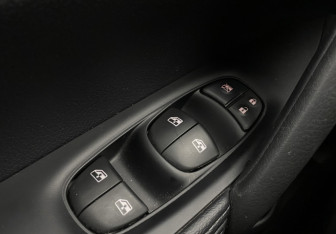Подержанный автомобиль Nissan Qashqai 2020 года (13 фото)