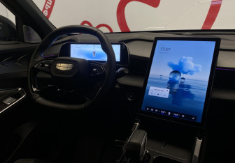 Подержанный автомобиль Geely Cityray 2024 года (10 фото)